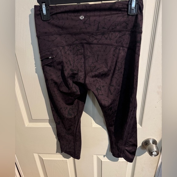 Lululemon Run: Top Speed Crop *Full-On Luxtreme Size 4 - Picture 4 of 10